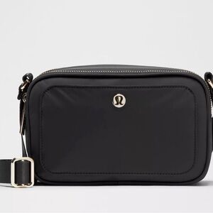 lululemon athletica Black Crossbody Camera Pouch with silver Hardware